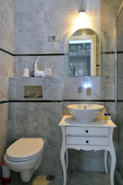 אלאקאטי Simira Hotel מראה חיצוני תמונה