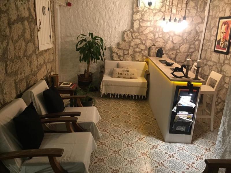 אלאקאטי Simira Hotel מראה חיצוני תמונה
